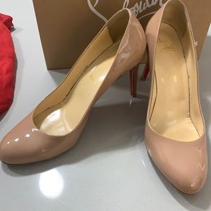 Christian Louboutin Nude Pump